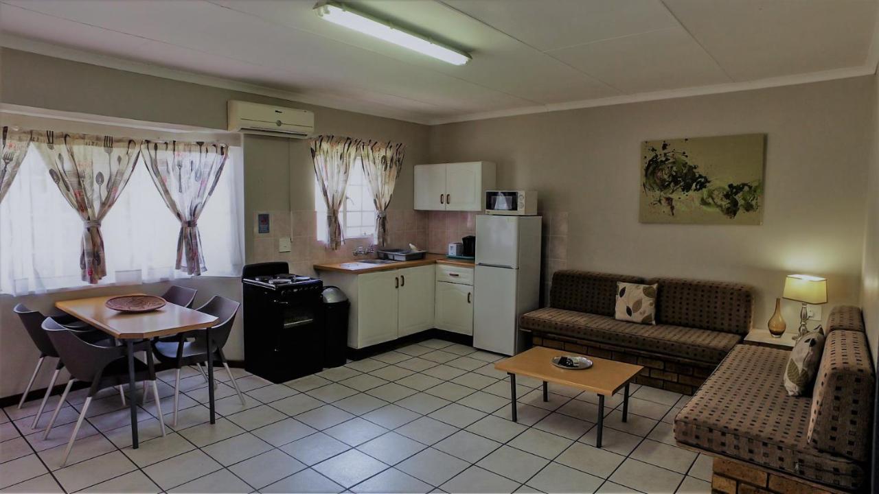 Hoogland Spa Resort Bela Bela Extérieur photo